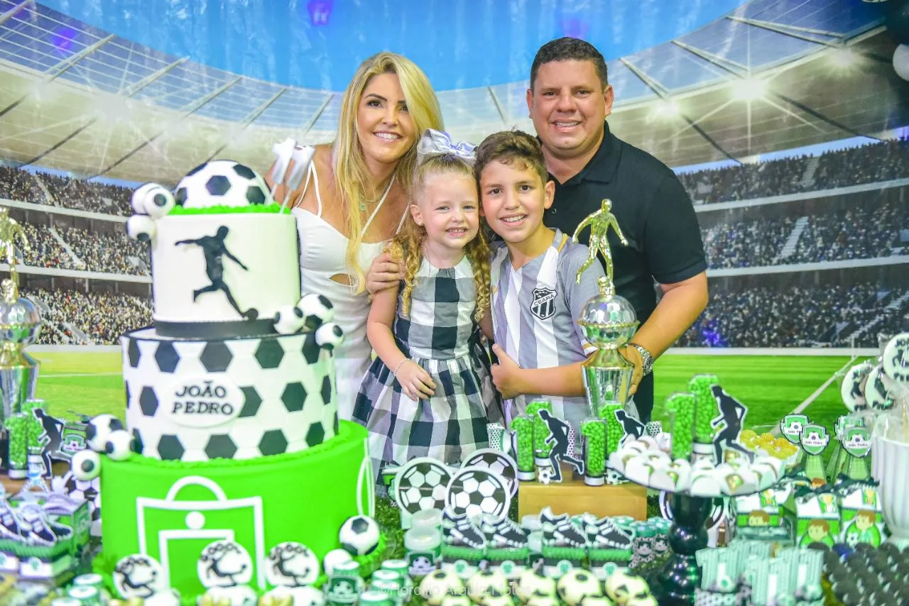 Marina e Gerardo Santos Neto armam festa de aniversário para o filho João Pedro