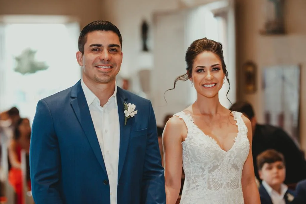 Larissa Rosado e Eduardo Feitosa tornam-se marido e mulher