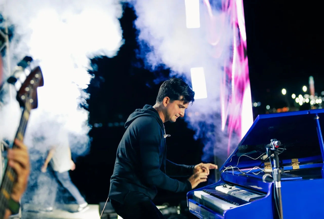Pianista Paulo Rodrigo lança show musical pelo aniversário de Fortaleza nesta quarta, no Youtube