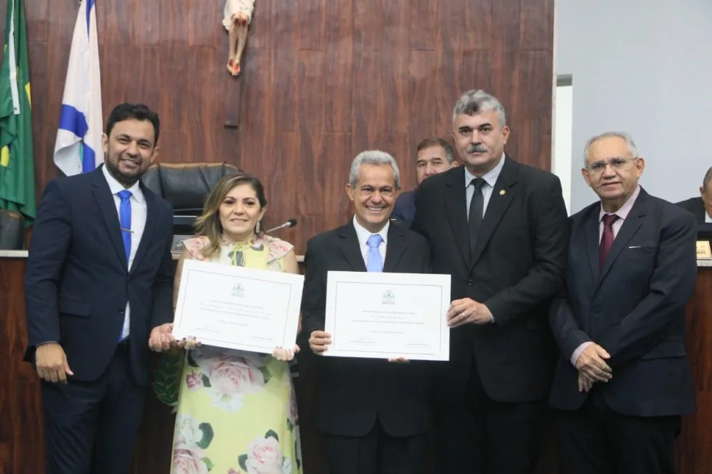 Câmara entrega título de Cidadão de Fortaleza ao empresário José Alves de Oliveira