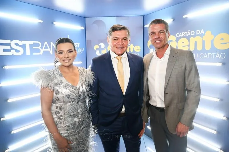 Noite de frisson para o lançamento do Cartão da Gente, no Gran Marquise
