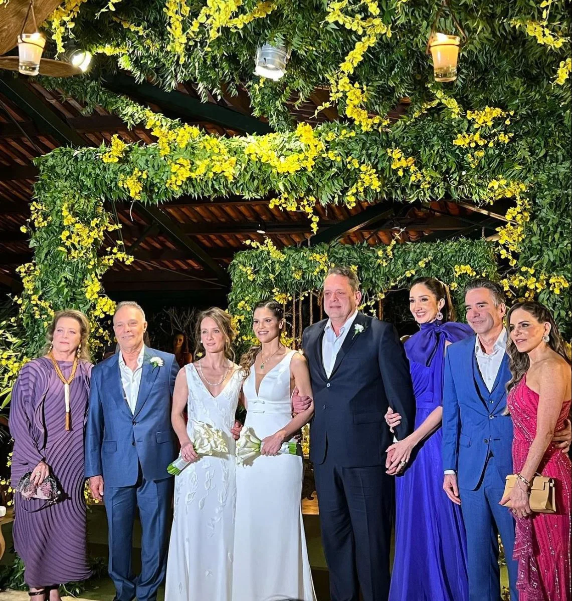 Amanda Arraes e Carla Pontes celebram casamento em Guaramiranga