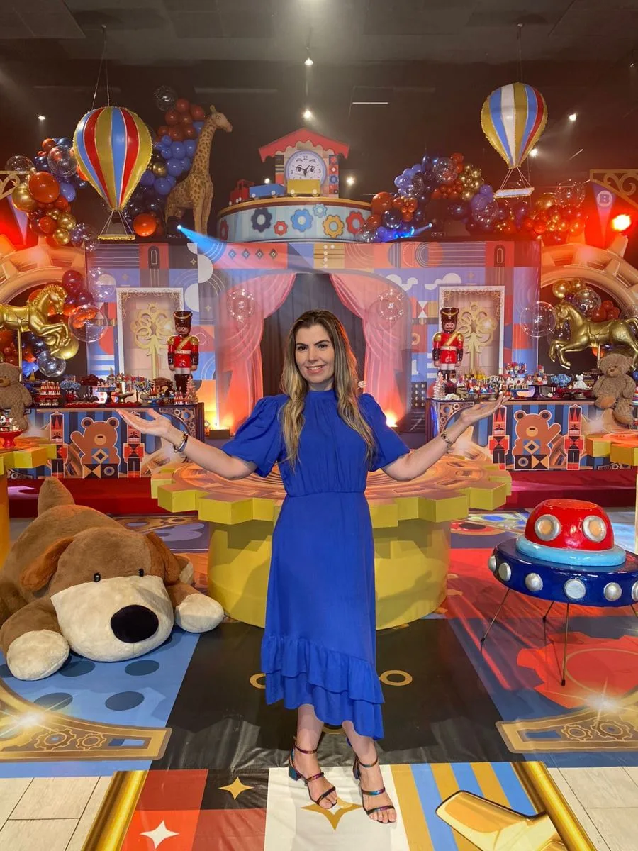 Manu Alencar causando frisson com as decorações exclusivas da sua Dudabaluza Festas