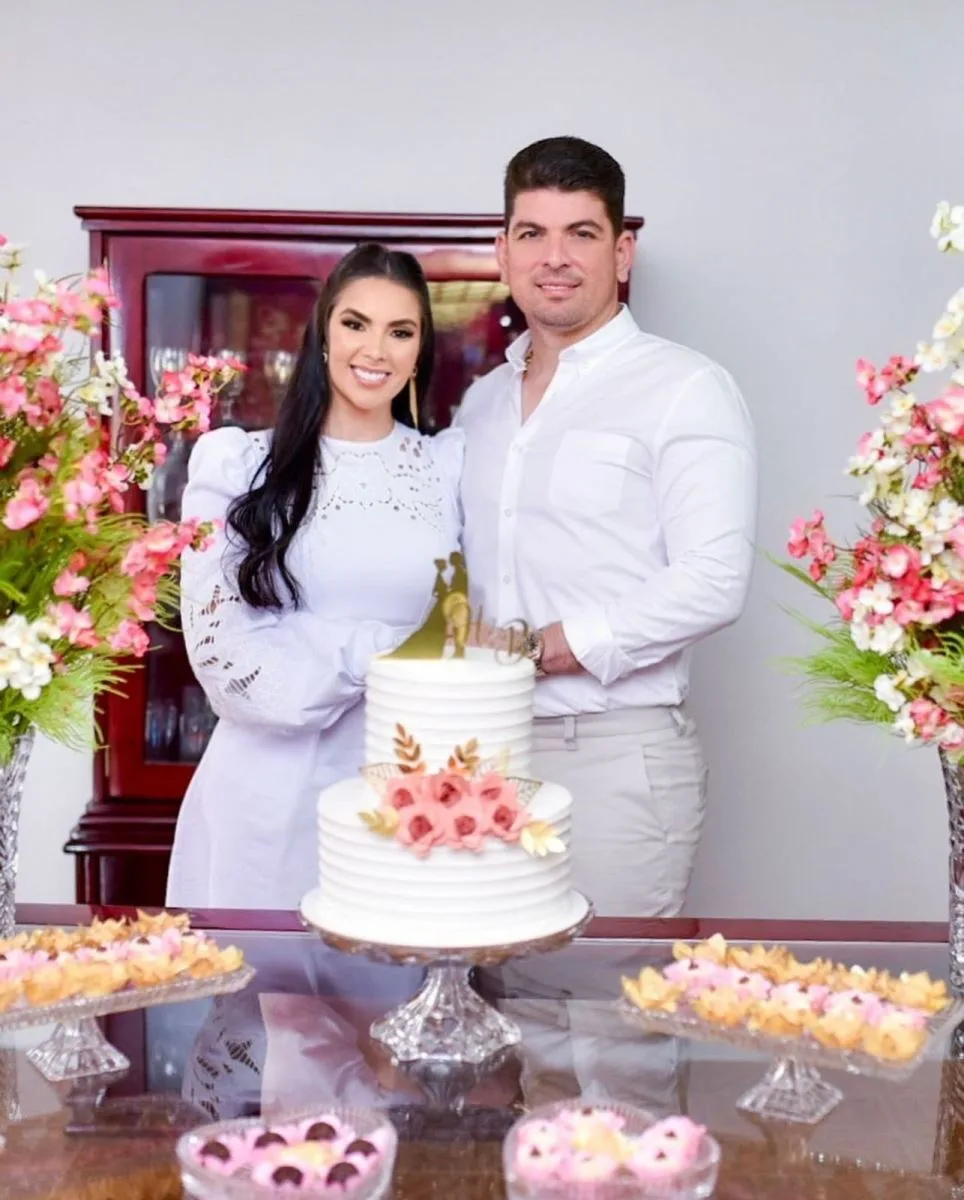 Hannah e Bruno Barreto de Holanda casam no civil