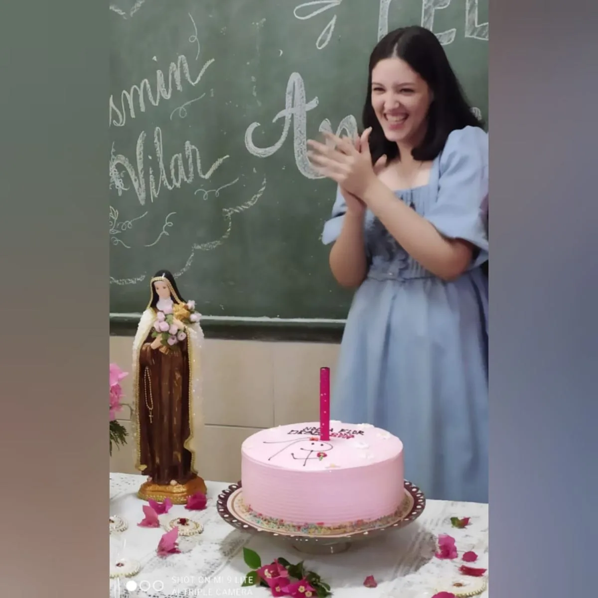 Jovem escolhe celebrar 15 anos no Carmelo