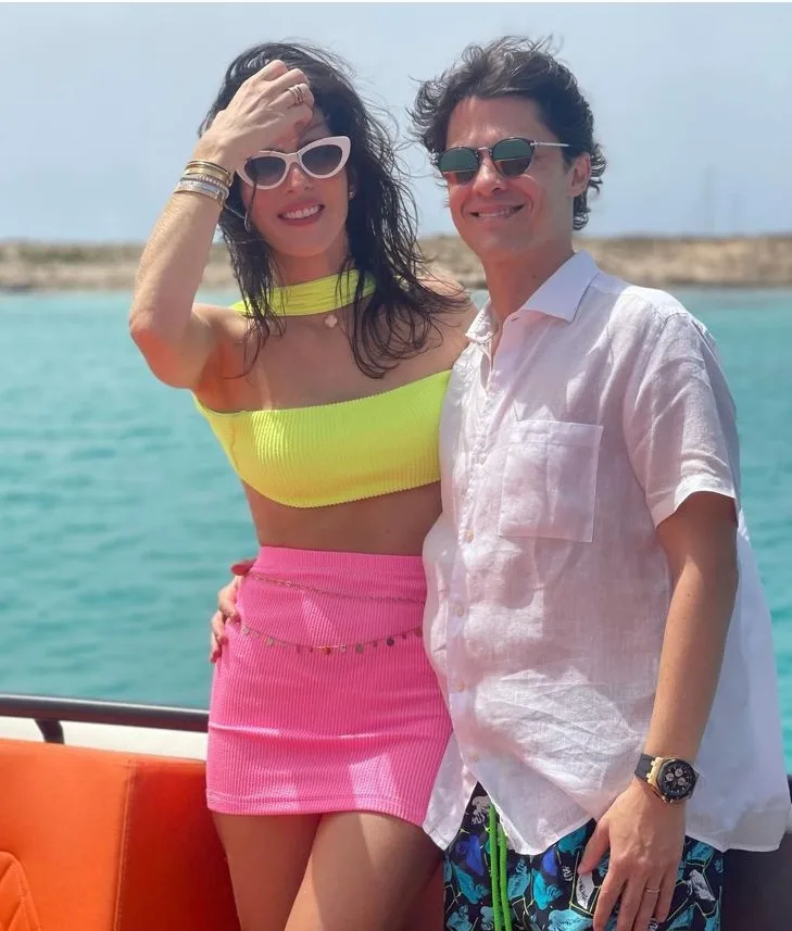 Marcella e Eugênio Porto aproveitam dias de verão na Espanha