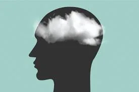 Como eliminar a névoa mental naturalmente: 4 dicas para ter clareza mental
