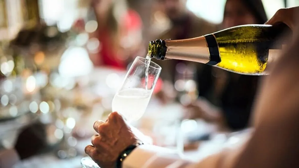 Espumante Moscatel: confira origem e custo-benefício!