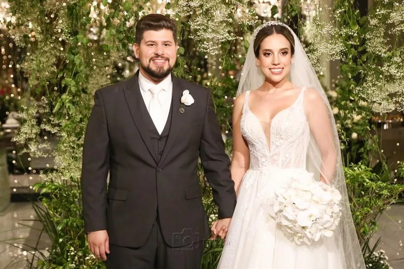 Gabrielle Pontes e Eduardo Parente celebram a sua união em Deus