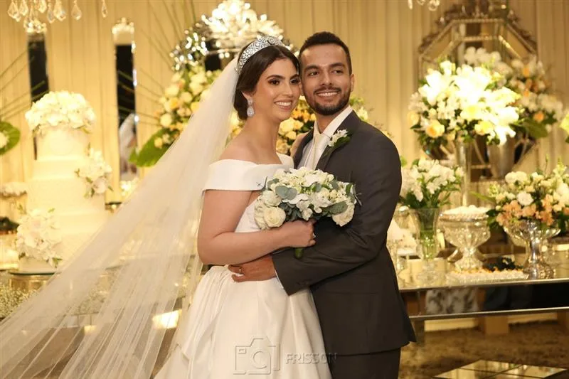 Beatriz Cardoso e Victor Campos tornam-se marido e mulher
