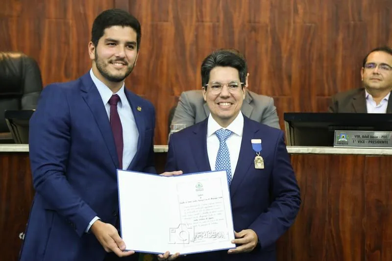 Andrei Aguiar recebe a Medalha do Mérito Jurídico da Câmara Municipal de Fortaleza