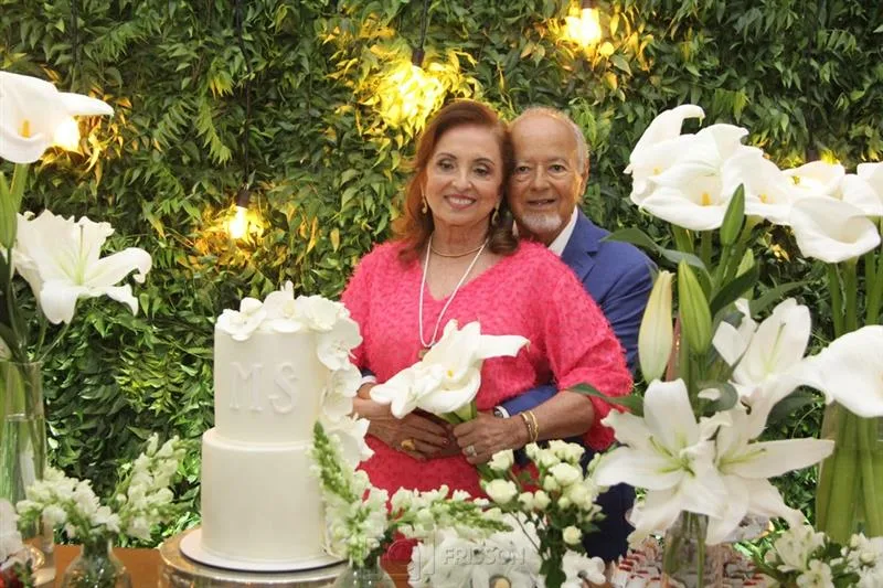 Maria e Sérgio Valim celebram Bodas de Ouro em momento de fé e muito amor