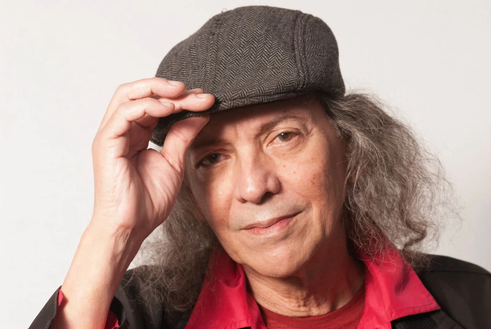 Teta Maia e Ednardo serão homenageados no 32º Cine Ceará