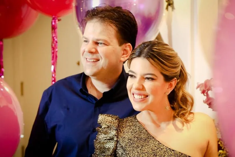 Marcella Almeida brinda com alegria a chegada aos 40 anos