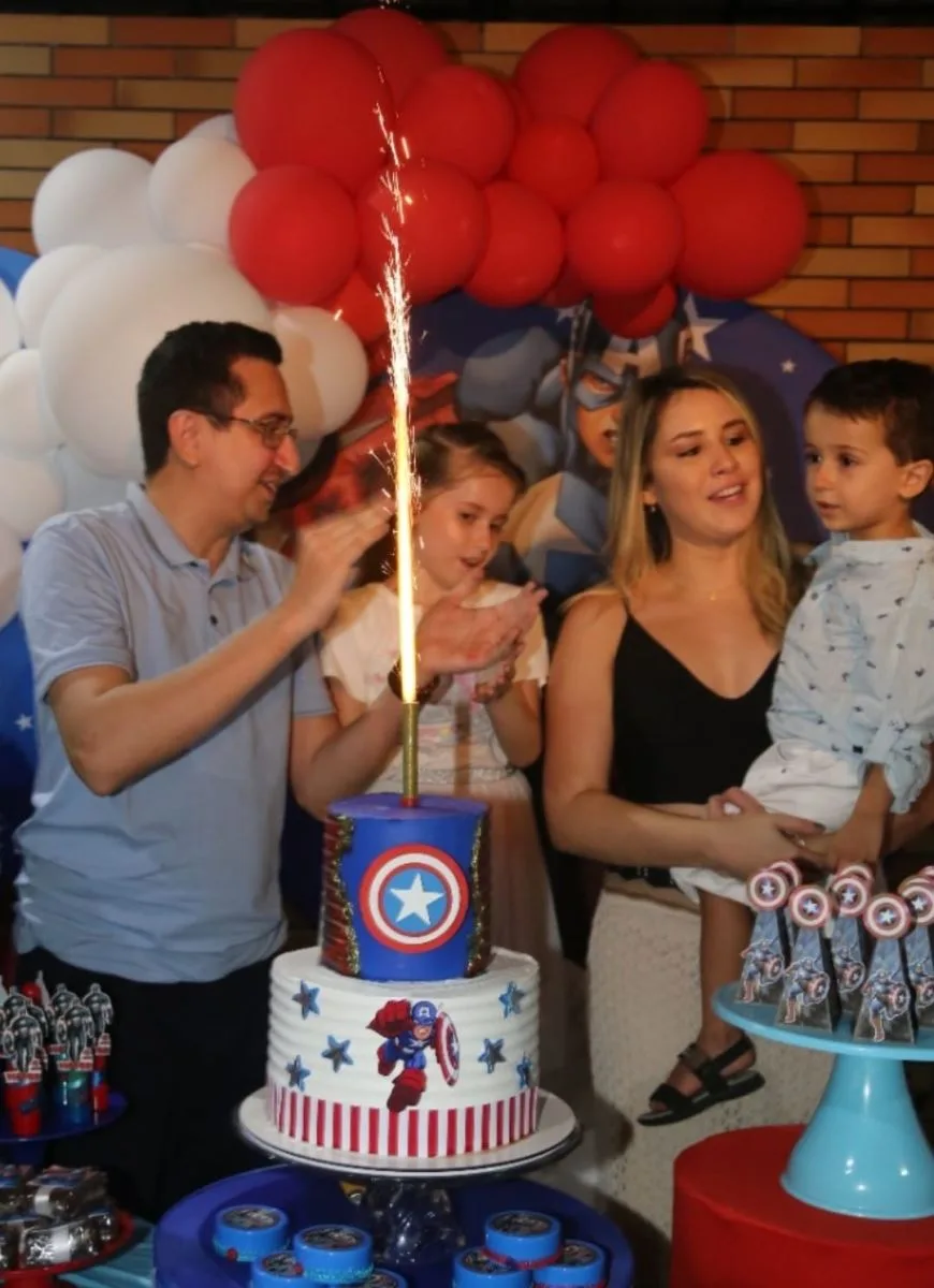Rayssa e Roberto Victor comemoram a vida do caçula Victor Ribeiro