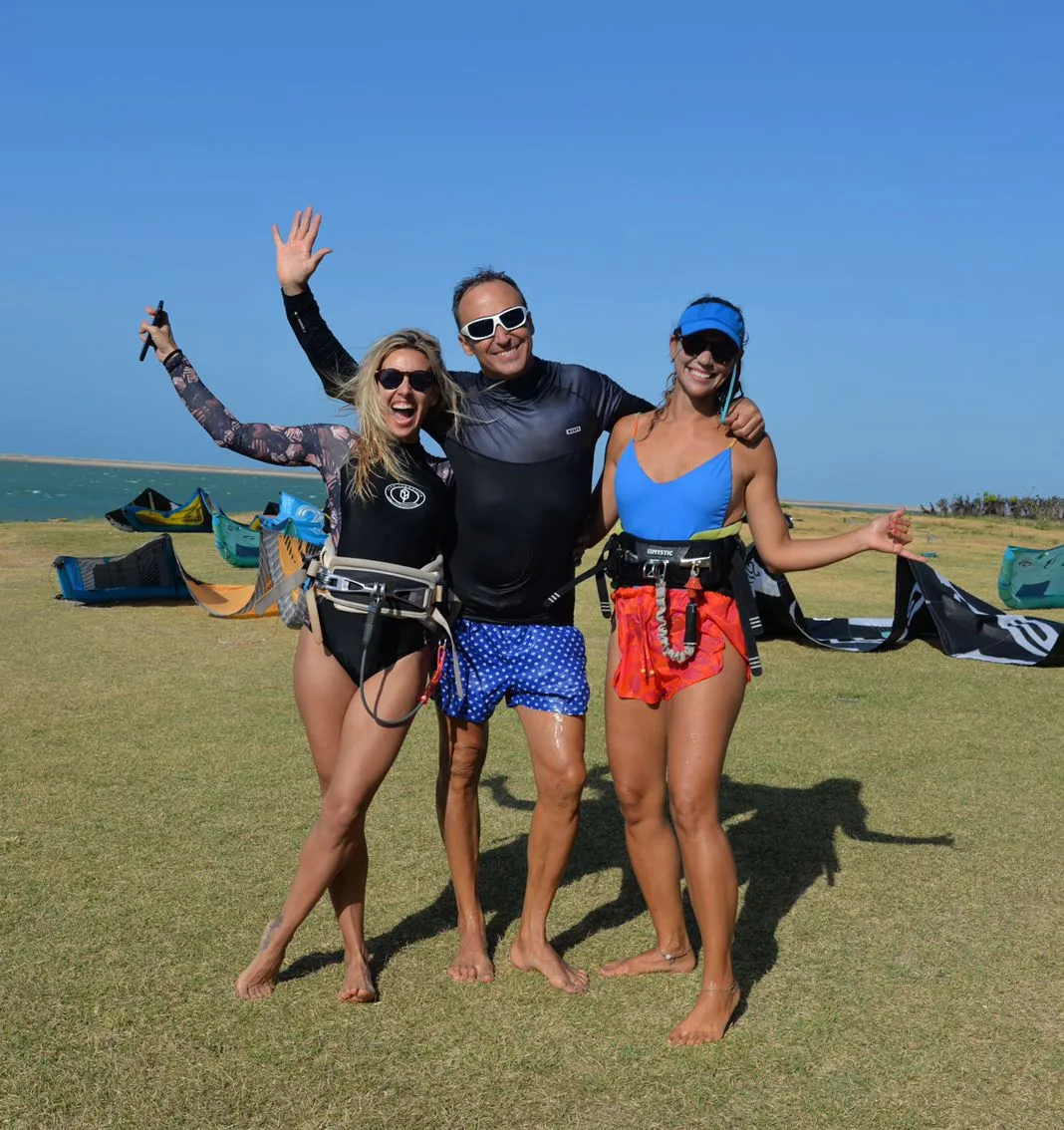 Cris Dias grava programa especial sobre talentos do kitesurf pelo Ceará