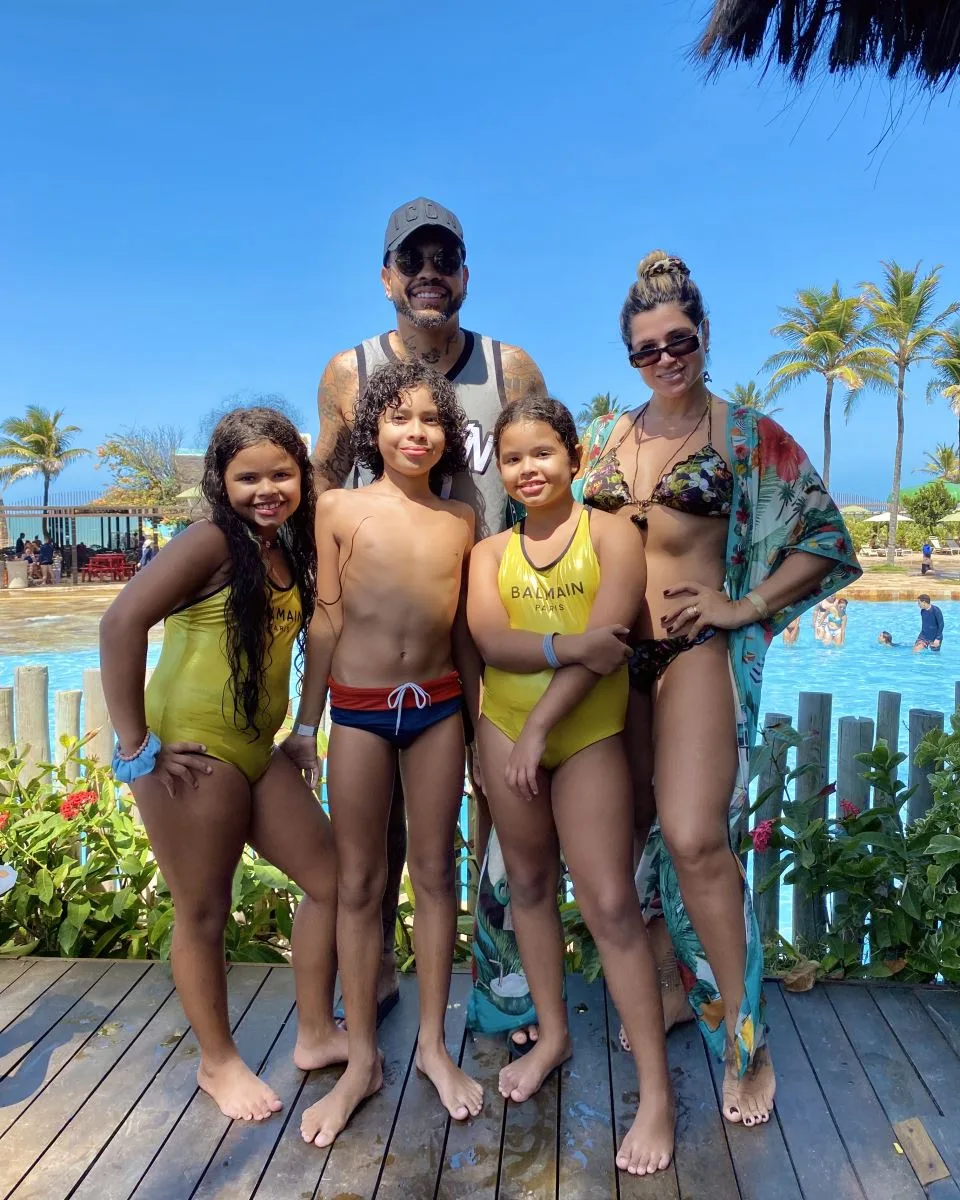 Dani Souza e Dentinho comemoram aniversário do filho no Beach Park