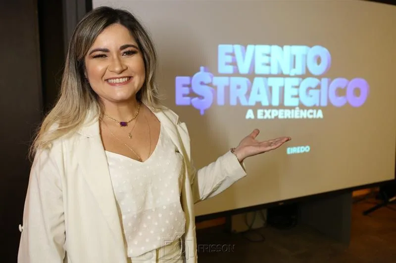 Lidú Figueiredo ministra a palestra “Evento Estratégico - A Experiência" em evento especial