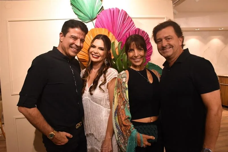 Dzrre Cavalcante celebra 40 anos causando frisson