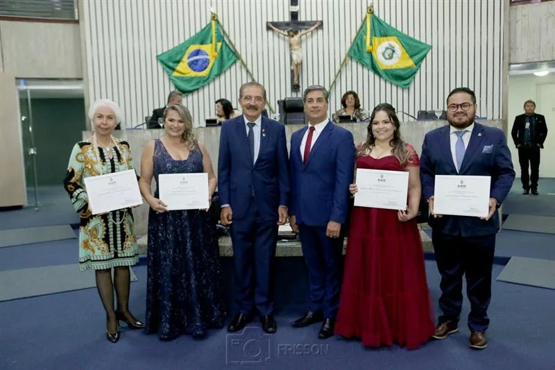 Assembleia Legislativa do Ceará homenageia cerimonialistas por Dia do Cerimonialista
