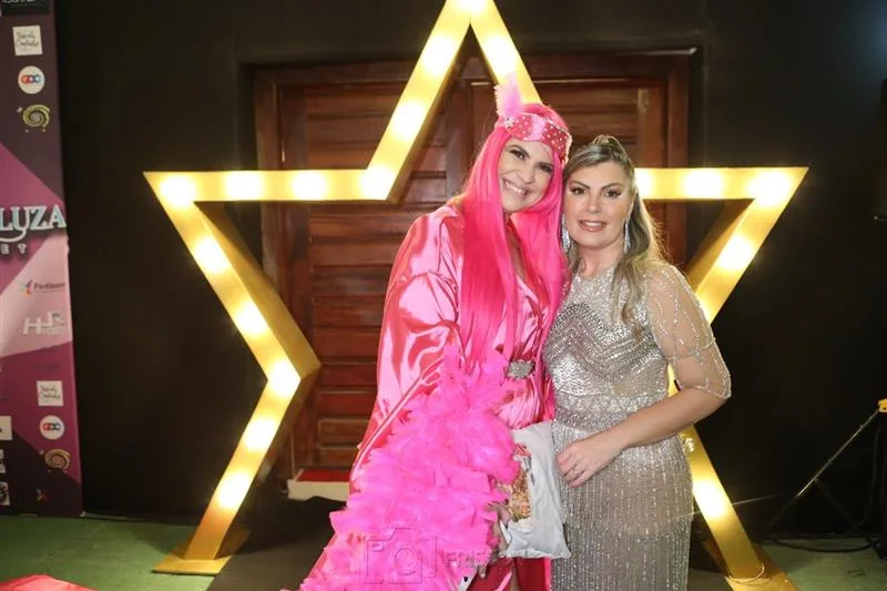 Louca por Festas e Dudabaluza Festas promovem a festa Loucos in Dreams