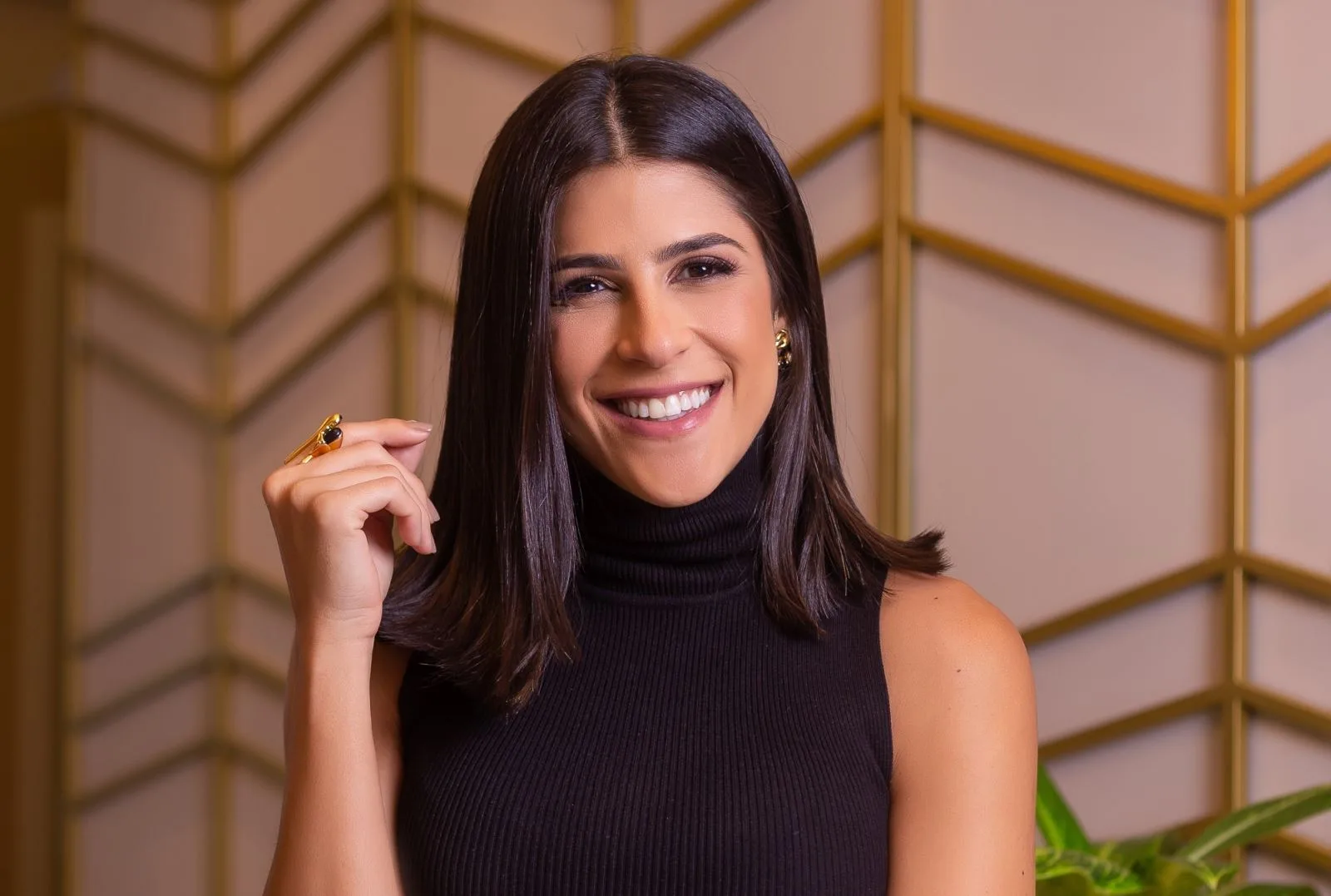 Médica integrativa, dra. Clarissa Aguiar preza pelo equilíbrio e segue aprimorando conhecimentos