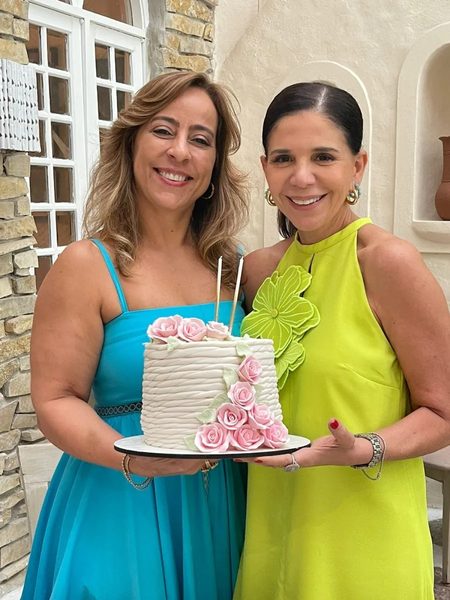 Maria Lúcia Negrão e Letícia Macedo comemoram novas idades em parabéns duplo