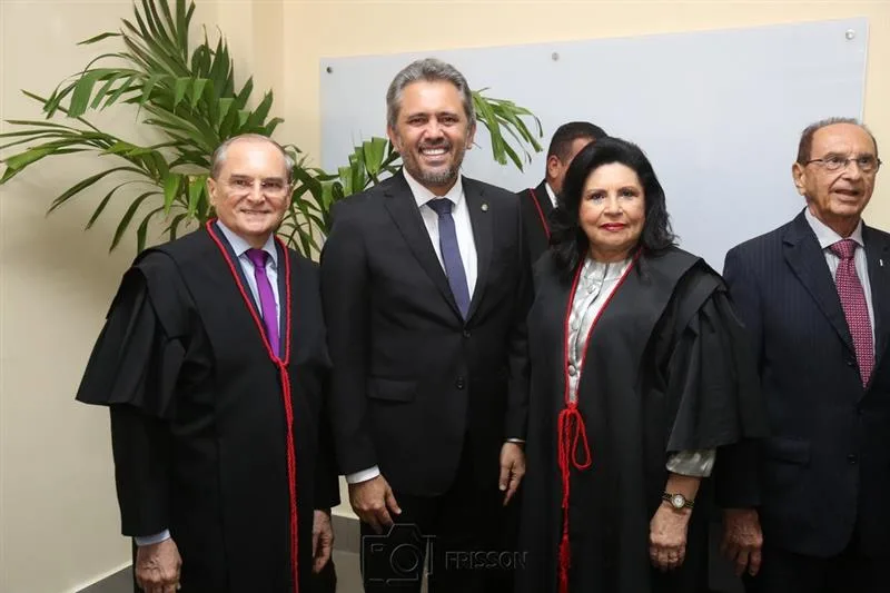TJCE empossa novos dirigentes do Judiciário estadual para biênio 2023-2025
