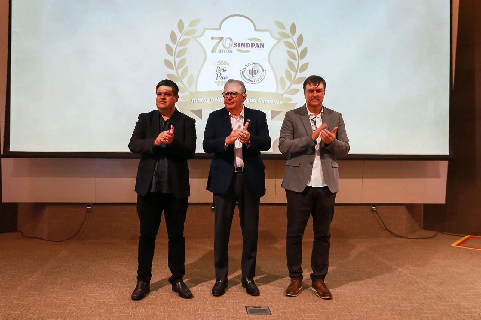 Alex Martins é empossado no Sindpan