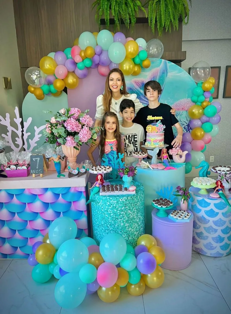 Ana Flávia Torquato festeja os sete anos da filha Mariana