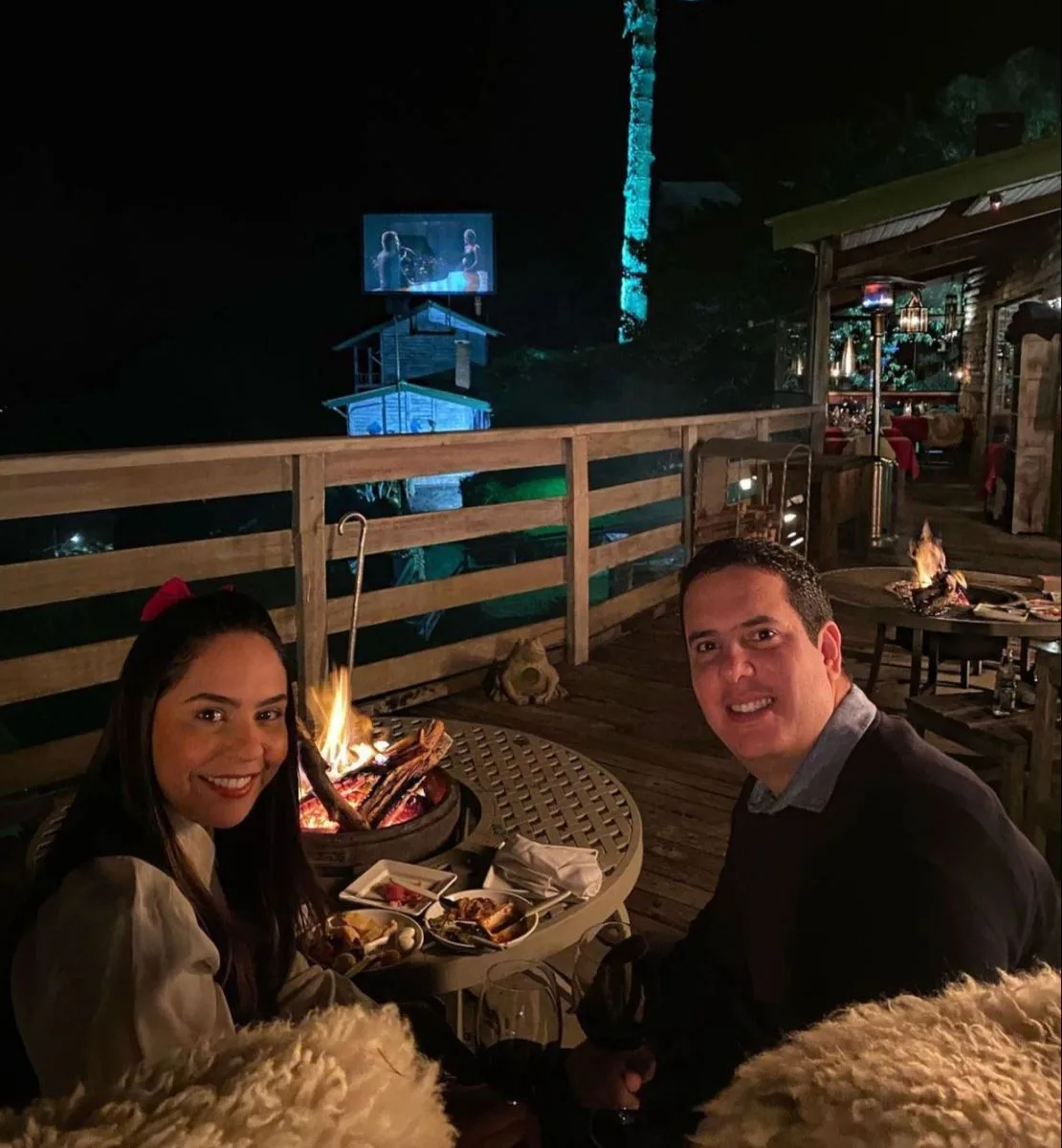Ana Flávia Accioly e Lucas Cavalcante em tour por Campos do Jordão