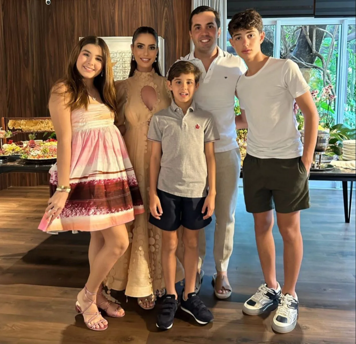Netinho Bayde arma surprise para celebrar B-Day de Nicole Pinheiro