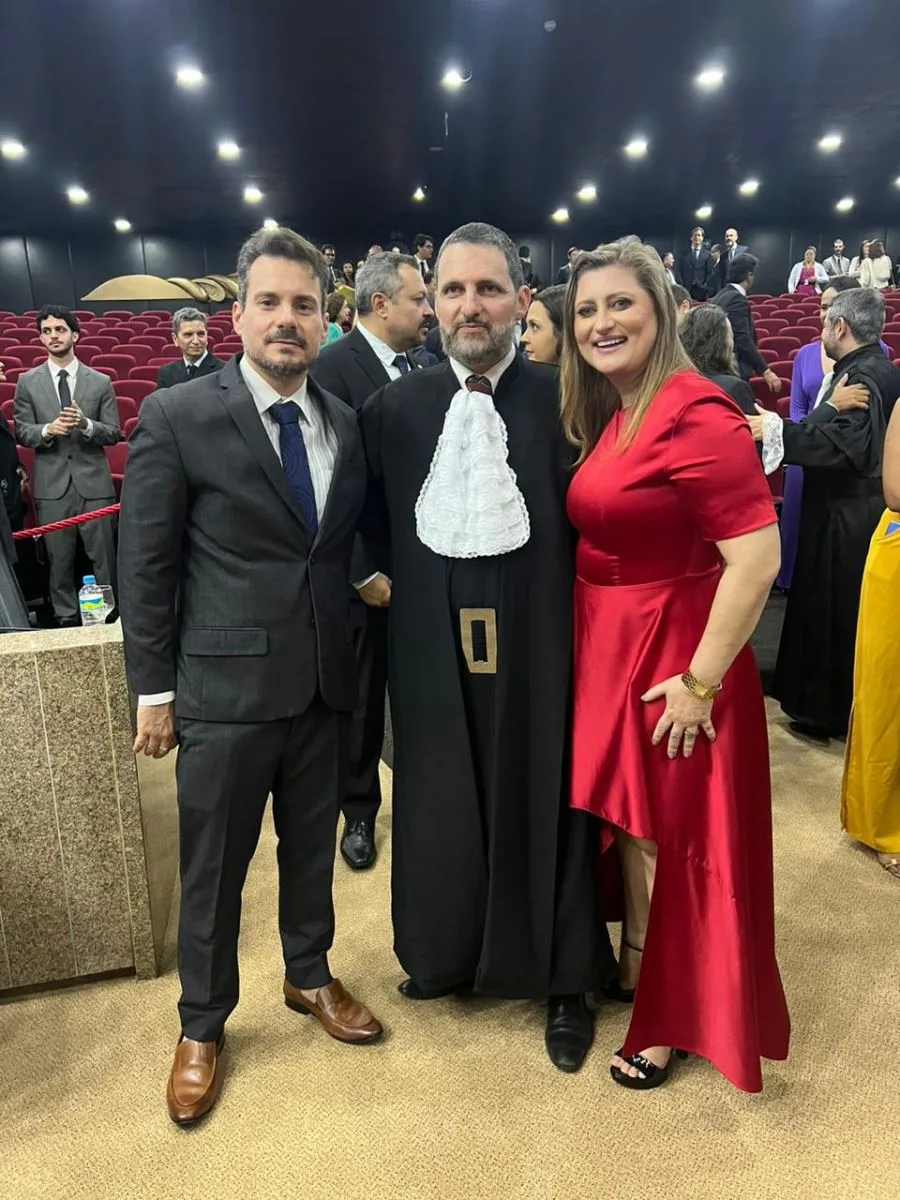 Miguel Dias Filho prestigia posse da nova presidência do Tribunal Regional Federal da 5ª Região