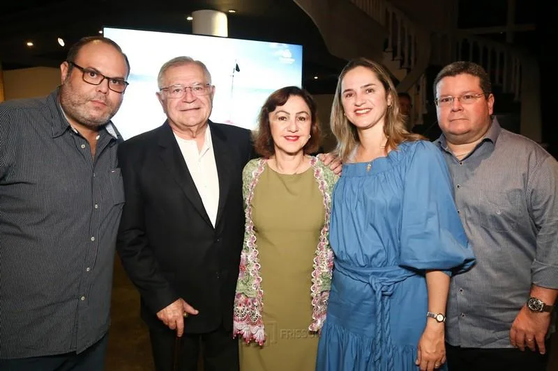 Sulivan Mota recebe homenagem no evento Fortaleza em Cantos e Acordes