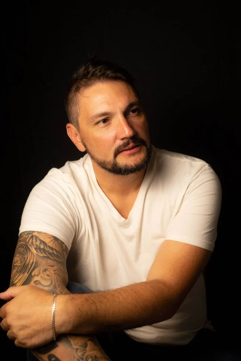 Leandro Verdan luta contra golpes nas redes sociais e incentiva a denúncia de perfis fraudulentos