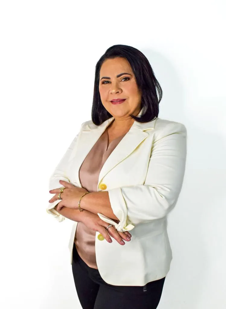 Conheça a nova técnica de Camuflagem Estética que está transformando milhares de mulheres