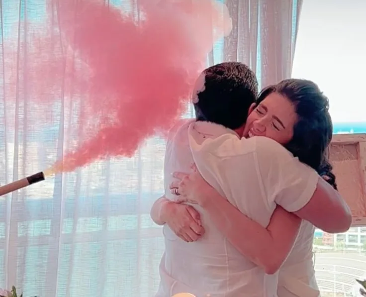Camille Bezerra e Edmar Feitosa descobrem que vem aí uma menina para aumentar a família