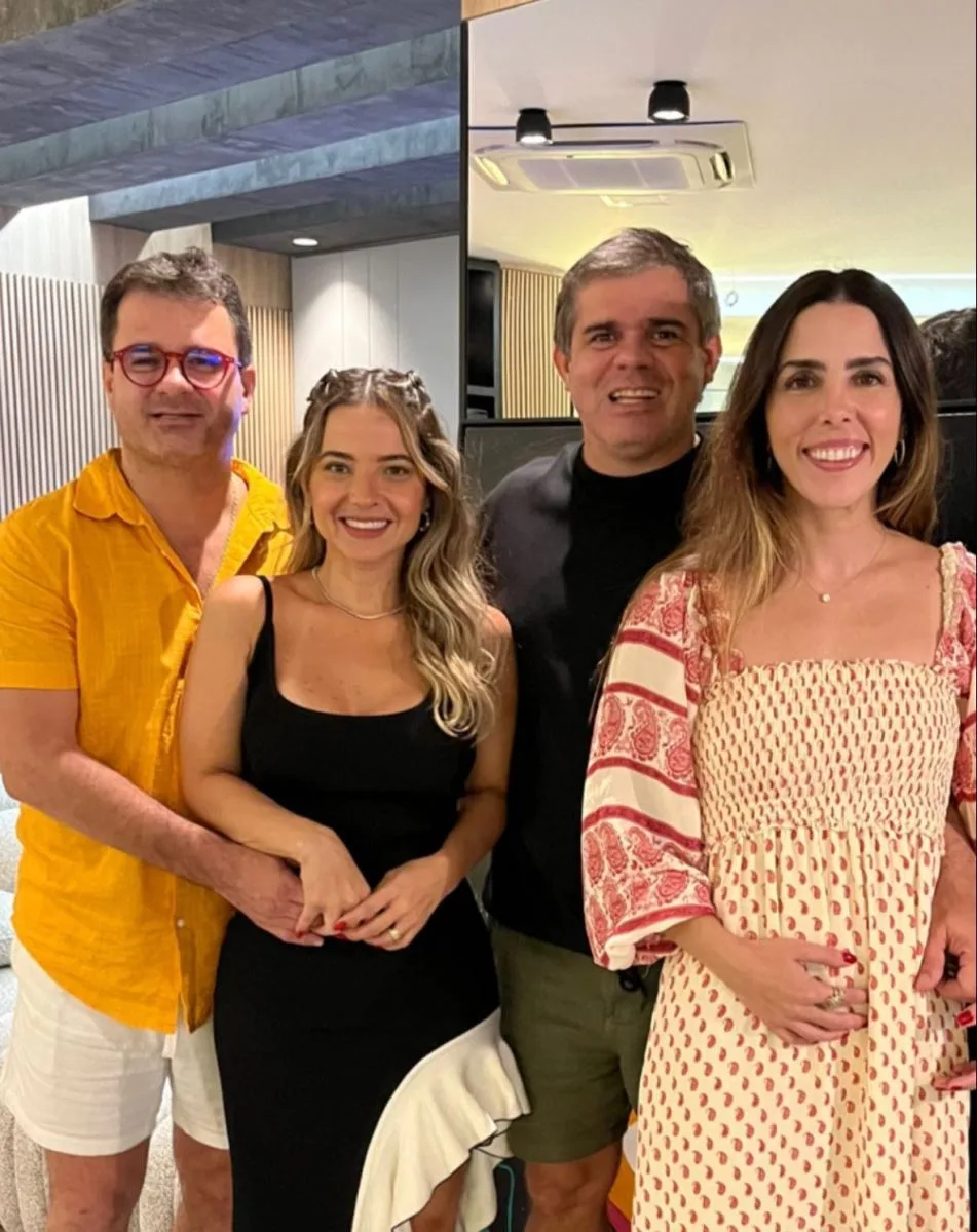 Luigi Almeida brinda aniversário ao lado da família
