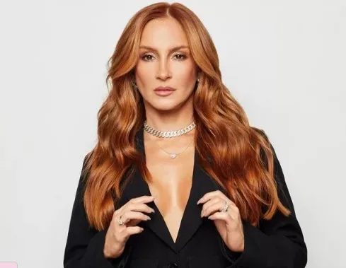 Claudia Leitte fará festa no Colosso, no sábado de Fortal