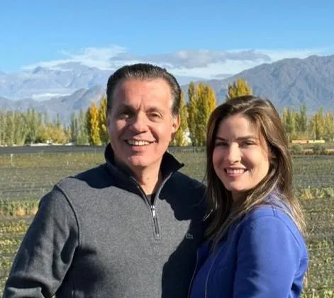 Maria Clara Dal'Olio e Léo em viagem pela Argentina