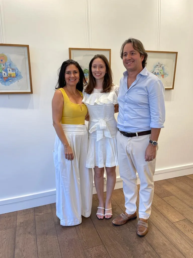 Marilia Cidrão assina curadoria do artista plástico Henrique Viudez