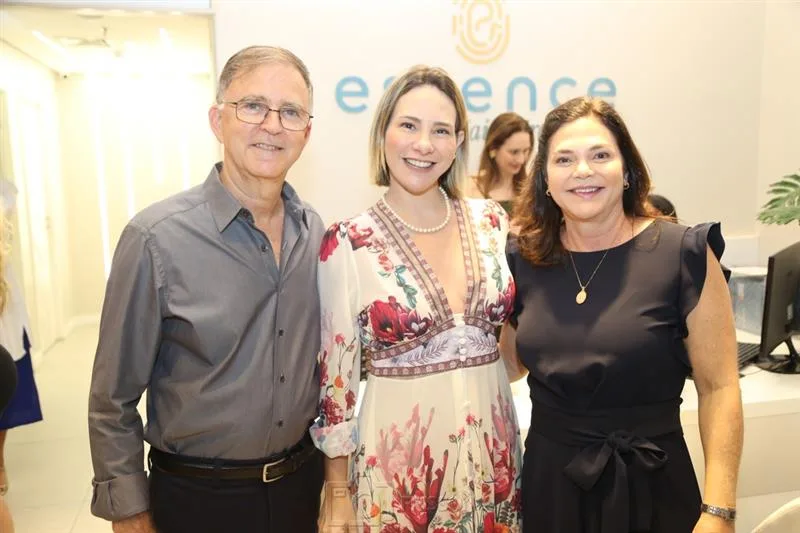 Clínica Essence celebra 2 anos no Iguatemi Bosque