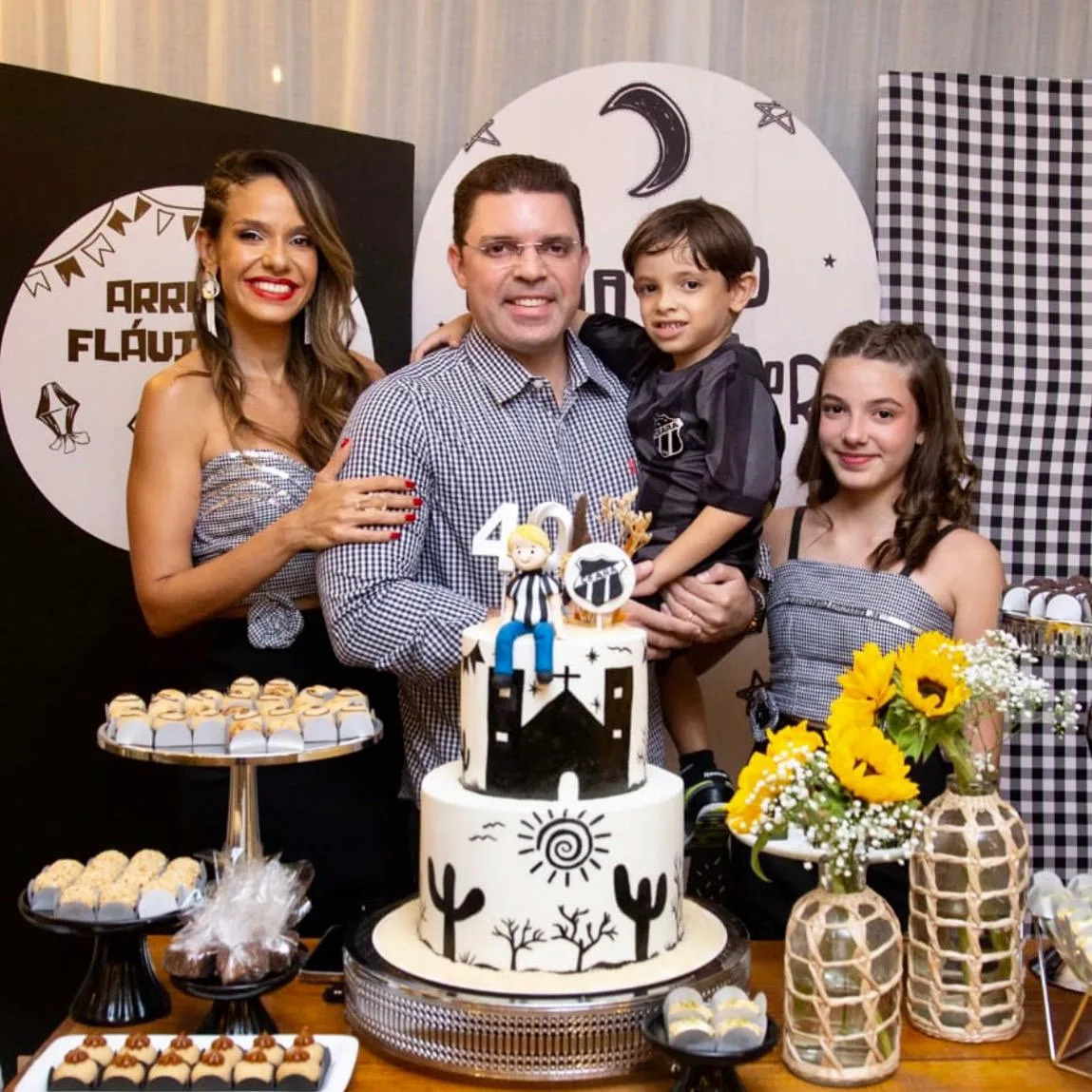 Flavio Oliveira celebra chegada aos 40 anos