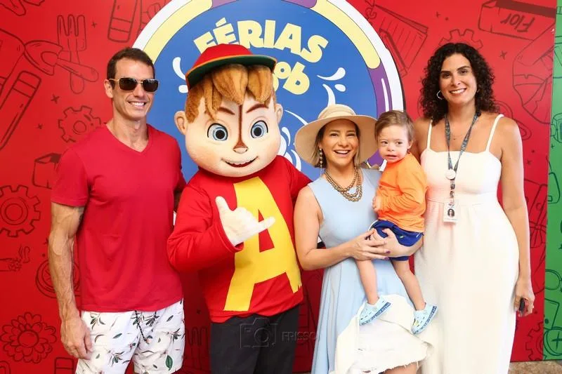 Beach Park dá start na temporada de férias em manhã de diversão