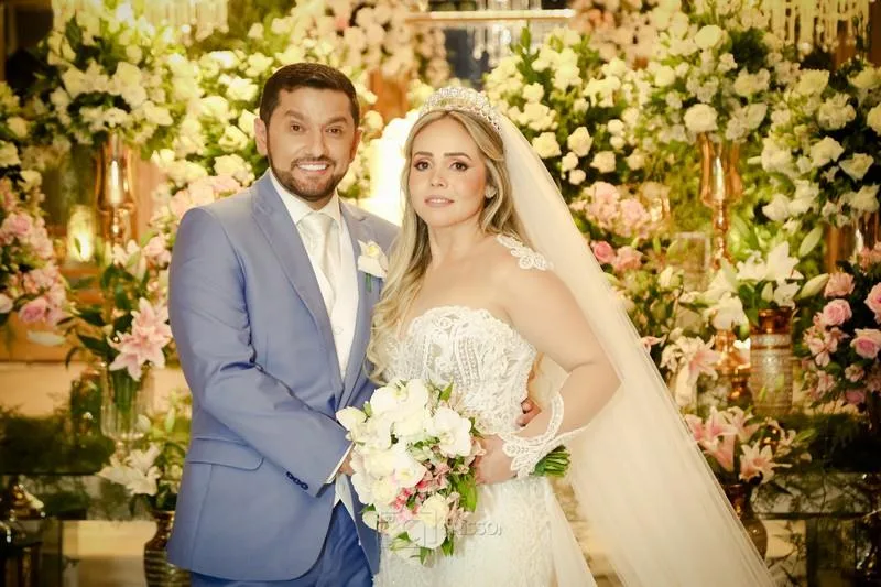 Alexsandra e Rerison Real se unem matrimonialmente
