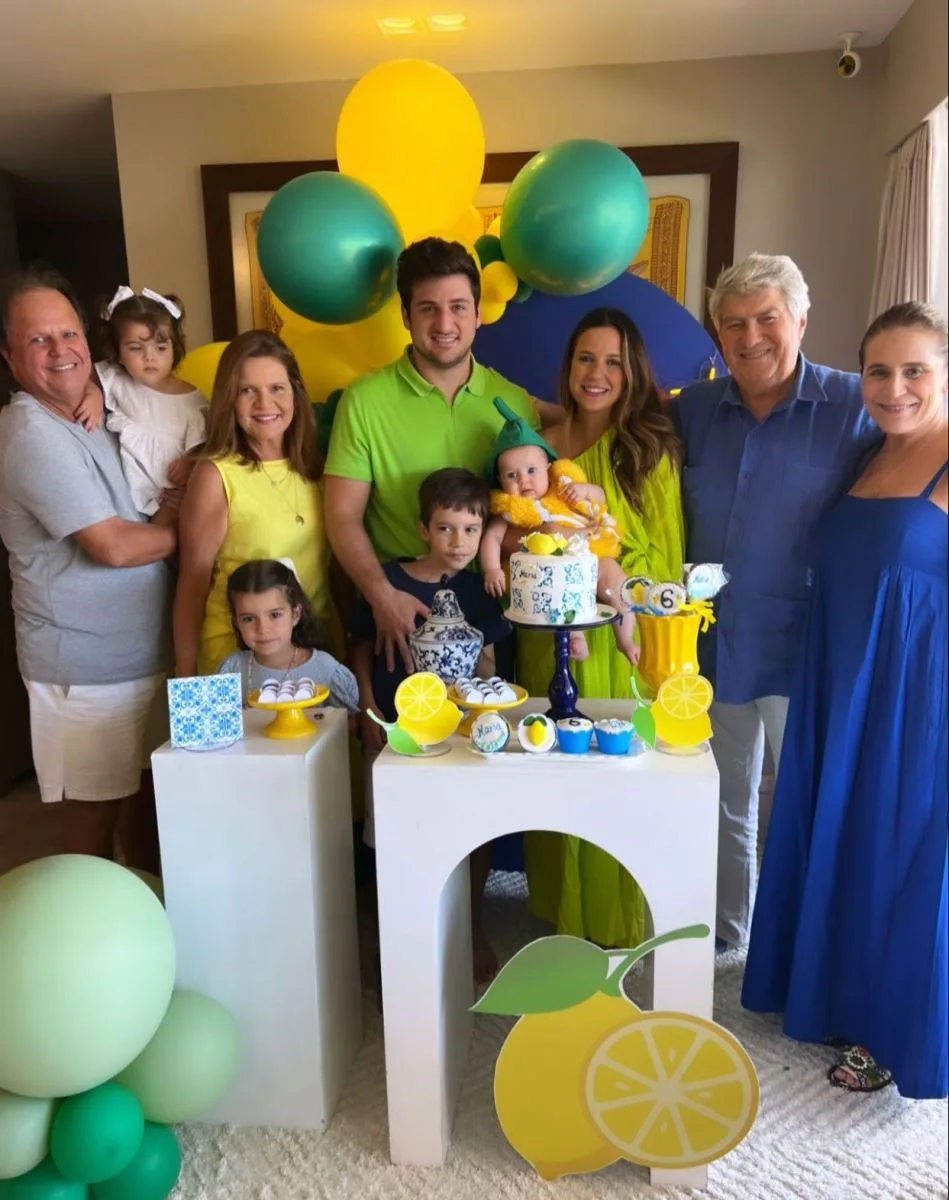 Fernanda Levy e Omar Macedo celebram o sexto mesversário da filha Maria
