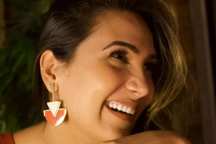 "Marcela Marques lança plataforma de sites para médicos", por Lidú Figueiredo