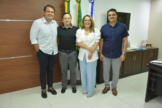 Gardel Rolim e Igor Queiroz debatem educação e transformação da juventude*