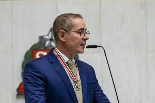 Paulo Vieira é homenageado na ALESP