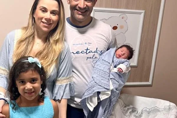 Nasce Luiz Felipe para Livia e Valmique Gomes